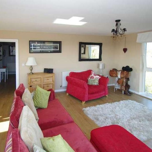 Westmount Apartments, Watford, WD18 - Photo 1