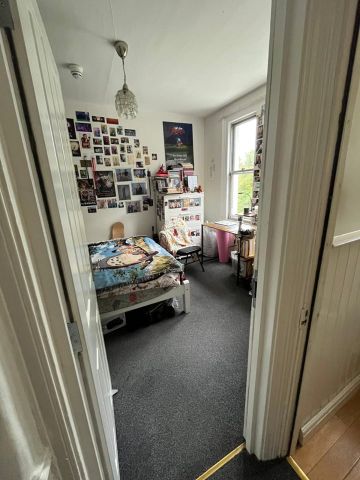 Room in a Shared Flat, Palmers Green, N13 - Photo 5