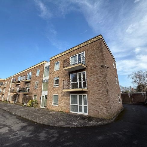 Overton Court, Cheltenham, GL50 - Photo 1