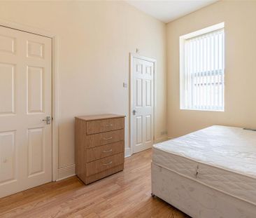 5 bedroom maisonette to rent - Photo 6