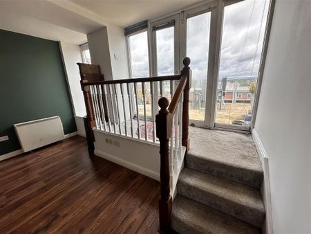 2 bedroom apartment to rent - Photo 2