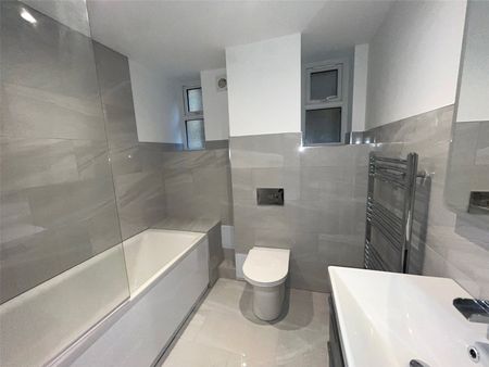 2 bedroom apartment to rent Archery Gardens, St. Leonards-on-Sea, East Sussex, TN38 - Photo 5