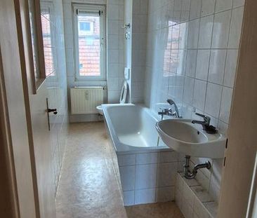 3-Zimmer-Wohnung zur Selbstrenovierung 1.OG links - Karl-Marx-Siedl... - Photo 1