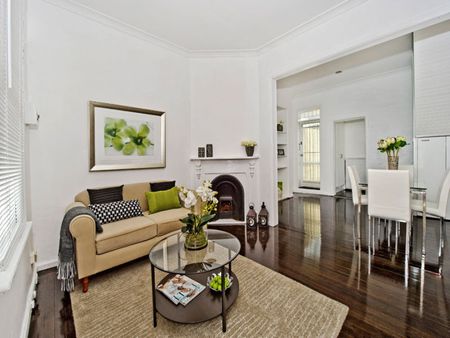 16 Bland Street, Woolloomooloo NSW 2011 - Terrace For Rent | Domain - Photo 4