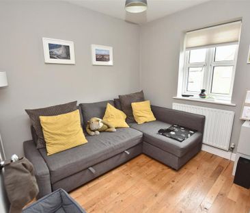 4 bedroom house to rent - Photo 3