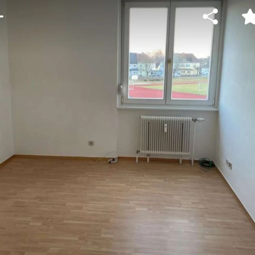 Nahe Stadtzentrum, sonnige 3 ZI mit 2 Balkone - Photo 1
