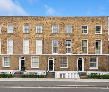 Queensbridge Road - Photo 1