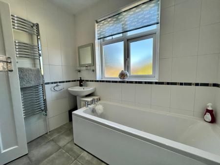 Uttoxeter Road, Mickleover, DE3 - Photo 4