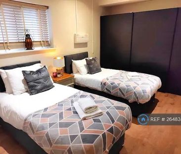 2 bedroom flat to rent - Photo 3