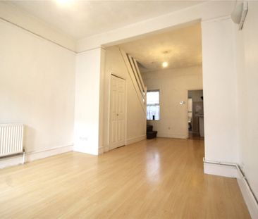 2 bedroom house to rent - Photo 2