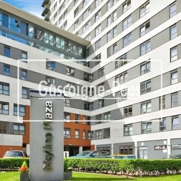 Skyline Plaza, RG21 - Photo 4