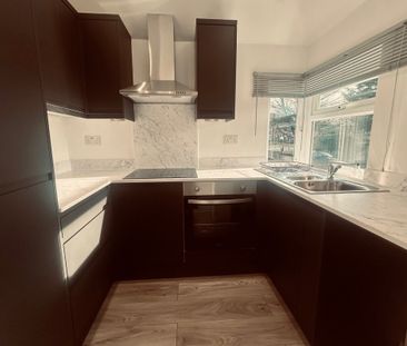 Ridgehurst Avenue - Photo 4