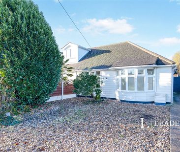 3 bedroom bungalow to rent Fourth Avenue, Wickford, Essex, SS11 - Photo 6