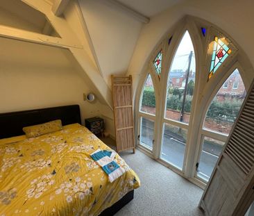 2 bedroom terraced house to rent - Photo 3