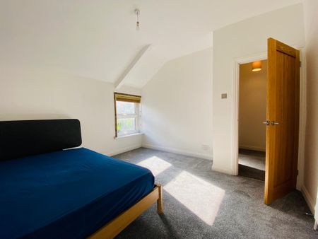 2 bedroom terraced house to rent - Photo 3