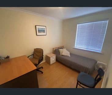 Beautiful Lock and Leave Oasis Ready to Move In. - Photo 4