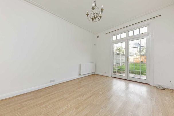 Chestnut Road, KT2, London - Photo 1