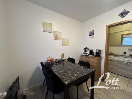 **Charmante Oberwohnung mit Balkon in Augustfehn II!** - Photo 2