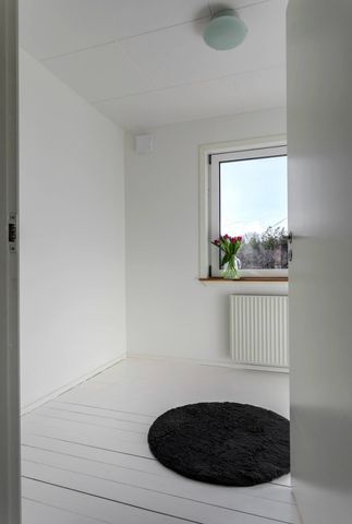 Utäng, Skärhamn - Photo 2