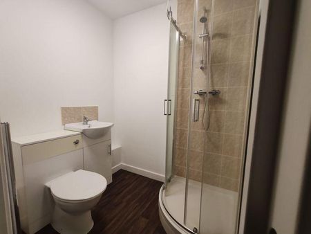 3 bedroom apartment to rent - Photo 5