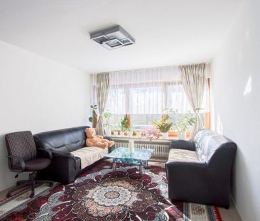 Blömker! Attraktive 2,5-Raum Wohnung in der Gladbecker Innenstadt! - Photo 1