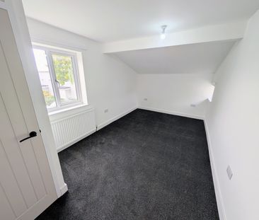 A 3 Bedroom Terraced - Photo 1