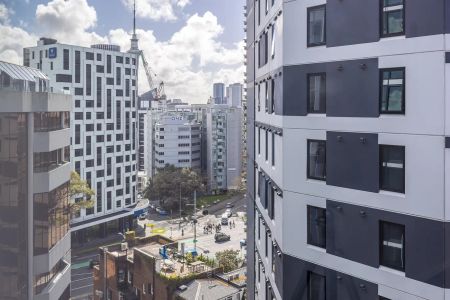 Clever Studio in a Prime Location - Photo 4