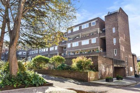 Otho Court, Augustus Close, Brentford, TW8 - Photo 3