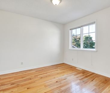 For Lease - 22 MOUNTAIN ASH Drive, Barrhaven, Ontario - Photo 1