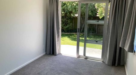 Family Home in St Martins - Photo 2