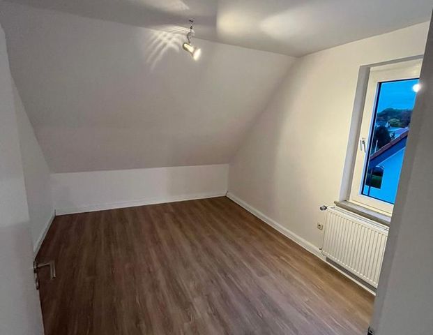 2-Zimmer, Küche, Bad, frisch renoviert - Photo 1
