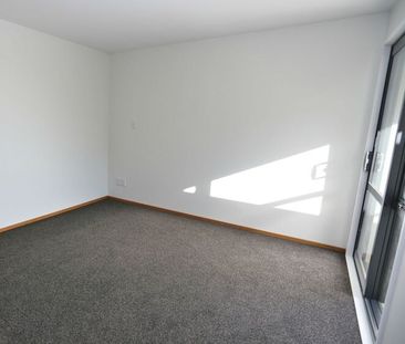 Great location, modern townhouse 3 bedrooms - Photo 2