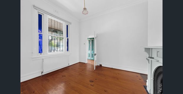 Charming Victorian in the Heart of Rathdowne Village - Photo 1