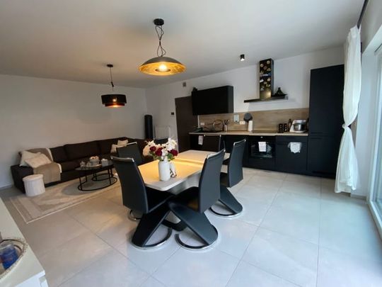 Appartement te huur - Foto 1