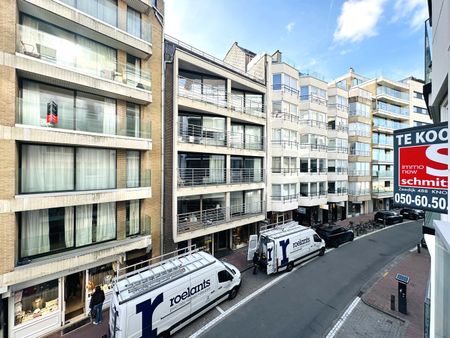 Aangenaam 2-slaapkamer appartement nabij de Zeedijk-Zoute! - Foto 3