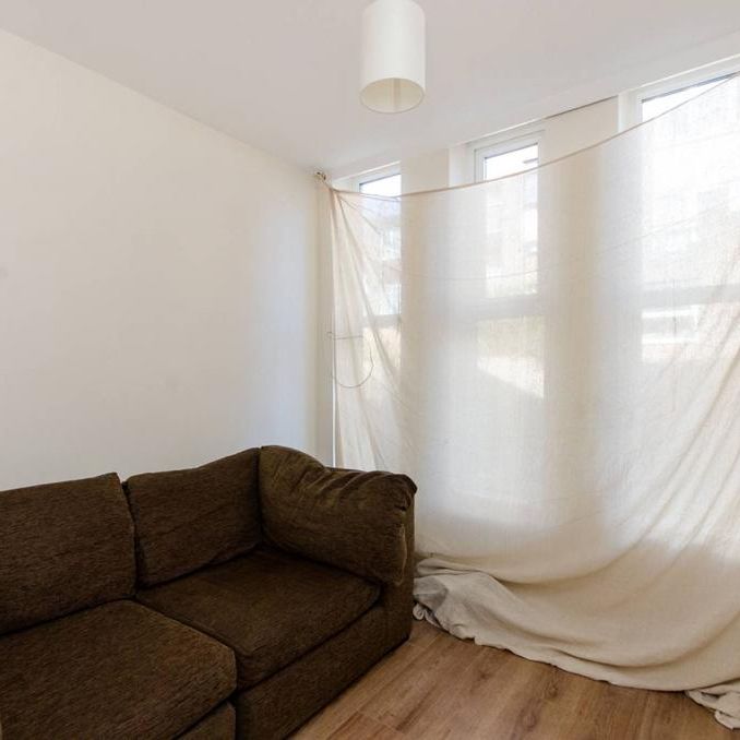 5 bedroom terraced house to rent - Photo 1