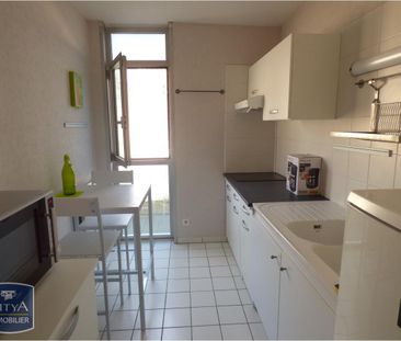 Location Appartement 2 pièces 47m² BORDEAUX 33300 - Photo 4