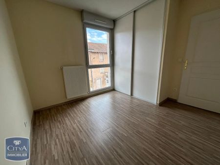 Appartement à louer 3 pièces 75.83m² - Photo 2