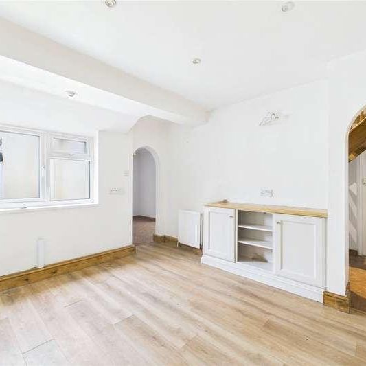 Westfield Road, Winnersh, Wokingham, Berkshire, RG41 - Photo 1
