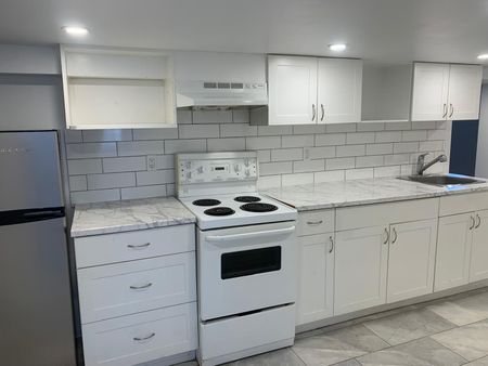 For Lease - 191 Simcoe Street Unit# Bsmt, Oshawa, Ontario - Photo 4