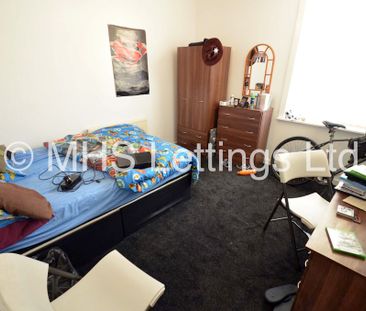5 Bedroom Mid Terraced House for rent in Hessle View - Photo 4