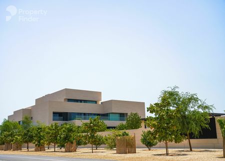 Charming 1 BR Apartment in Khalifa City A Villas - Photo 2