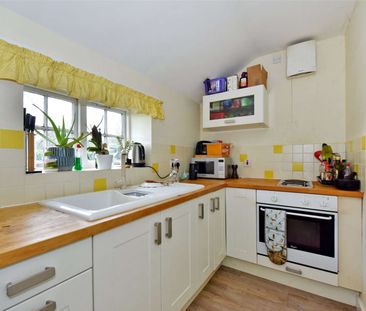 Private Bell Tower apartment within the grounds of the impressive B... - Photo 2