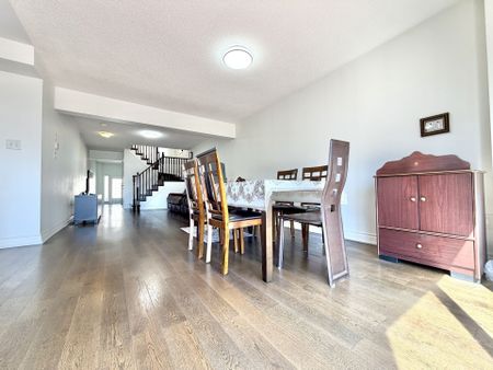 For Lease - 7 Barnham Street, Ajax, Ontario - Photo 3