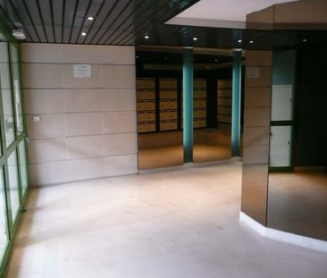 Location Appartement 2 pièces 35m² - Photo 3