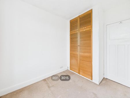 3 bedroom property to rent - Photo 2