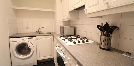 Esslemont Avenue, Rosemount, AB25 - Photo 2