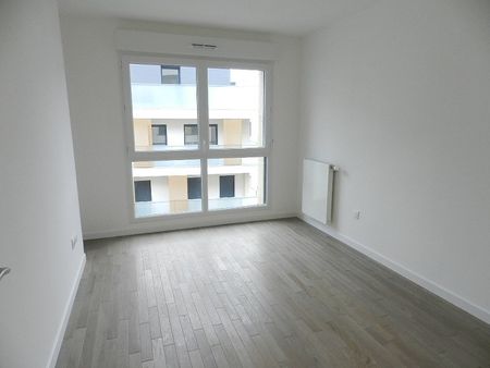 Location Appartement 2 pièces 55m² - Photo 2