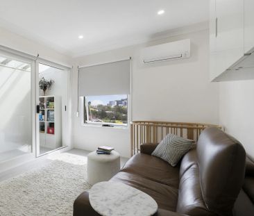 6/17 Lee Street, - Photo 6
