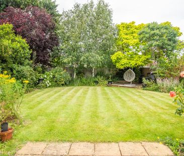 3 bedroom semi-detached to rent Mortlock Gardens, CB21 - Photo 2